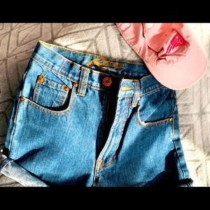 ☀️CUTE SUMMER CUT-OFFS☀️